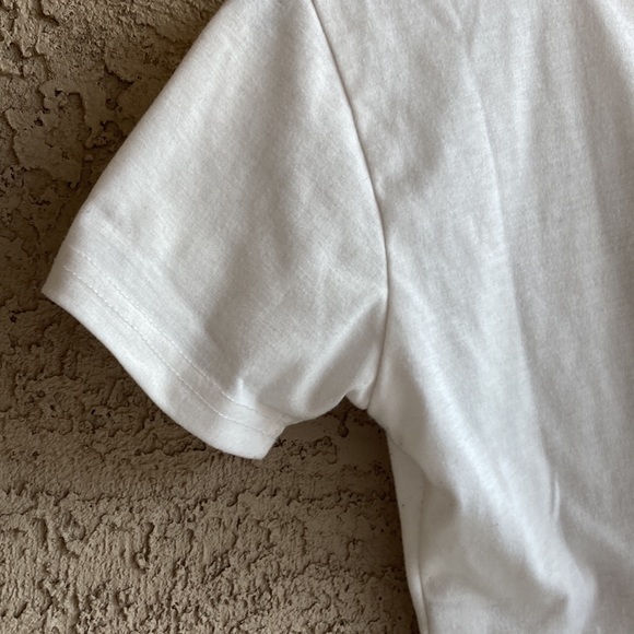 💵3 for $20✅Women’s sunflower half tops size small - Picture 5 of 6